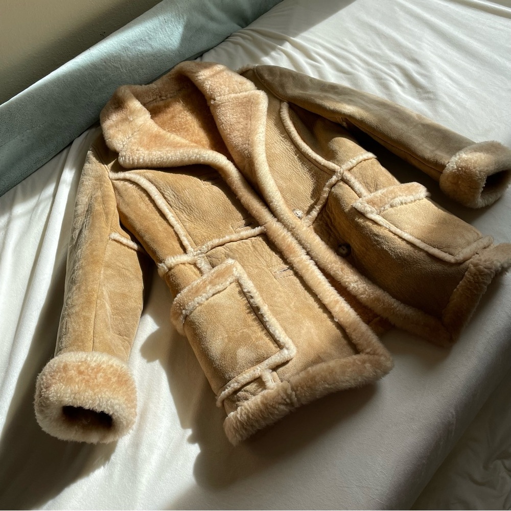 Luxurious Tan Shearling Coat